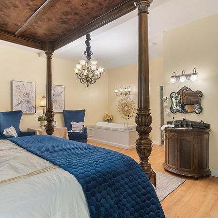 Beland Mansion-Royal Crown Suite! Fort Smith Εξωτερικό φωτογραφία