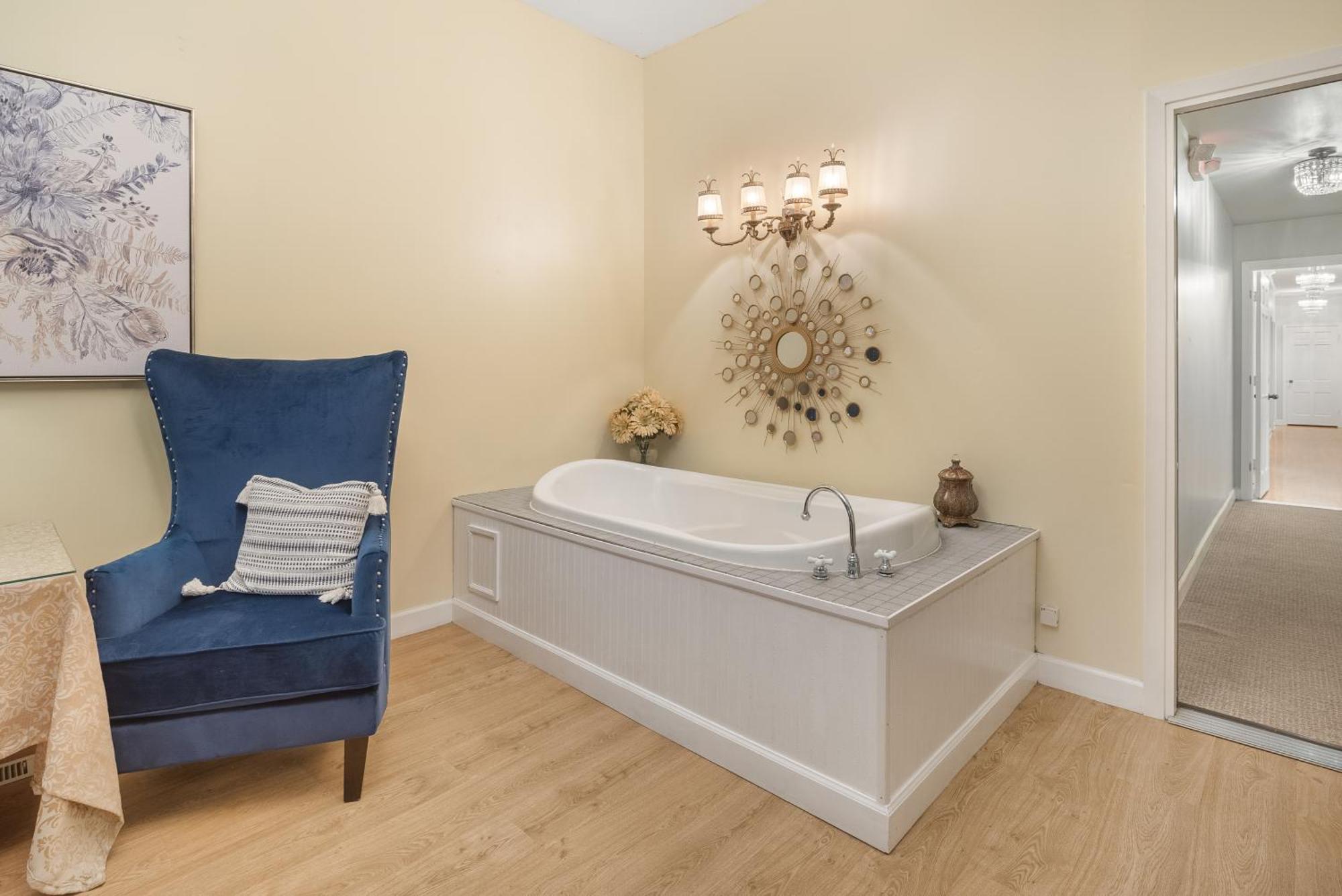 Beland Mansion-Royal Crown Suite! Fort Smith Εξωτερικό φωτογραφία