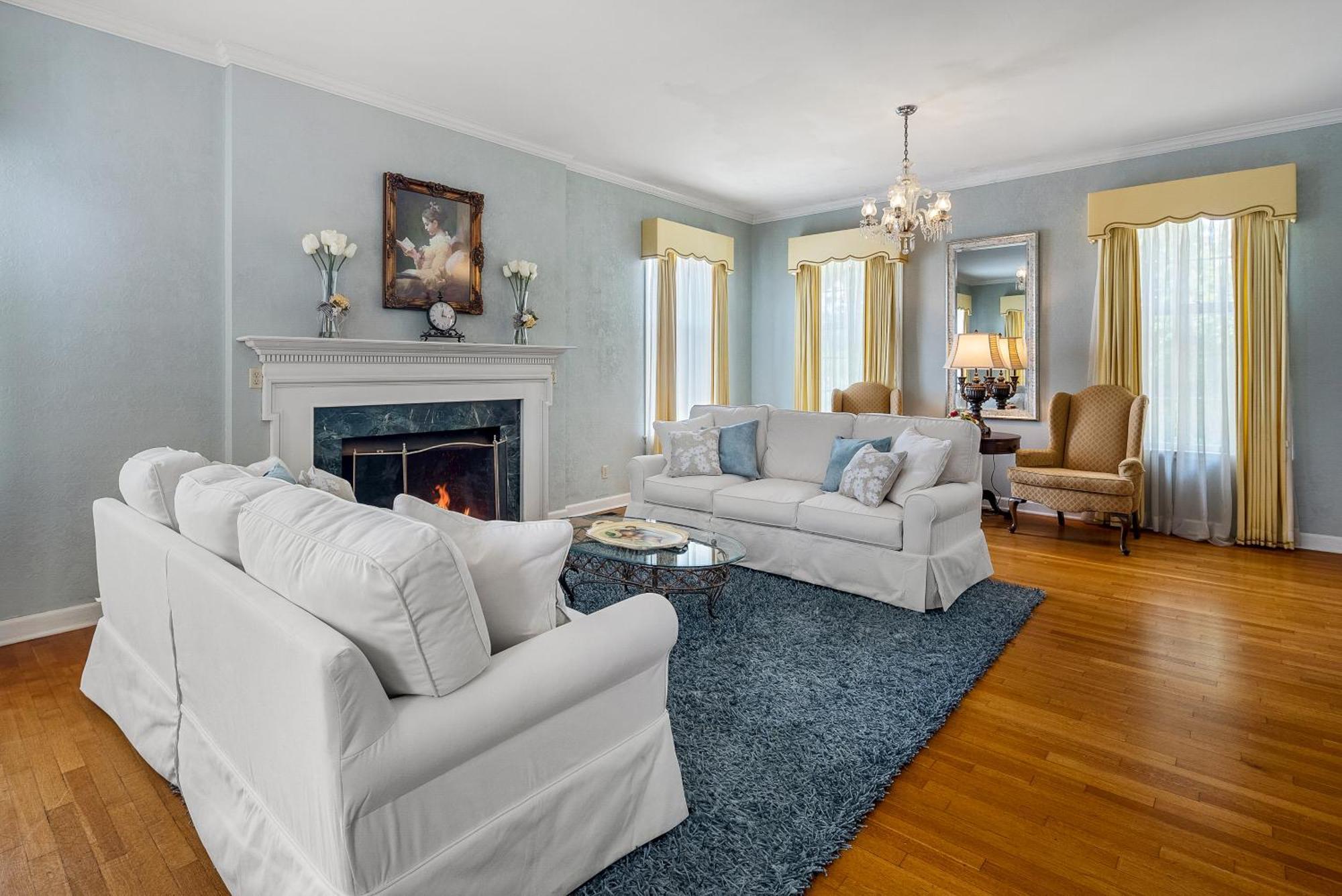 Beland Mansion-Royal Crown Suite! Fort Smith Εξωτερικό φωτογραφία